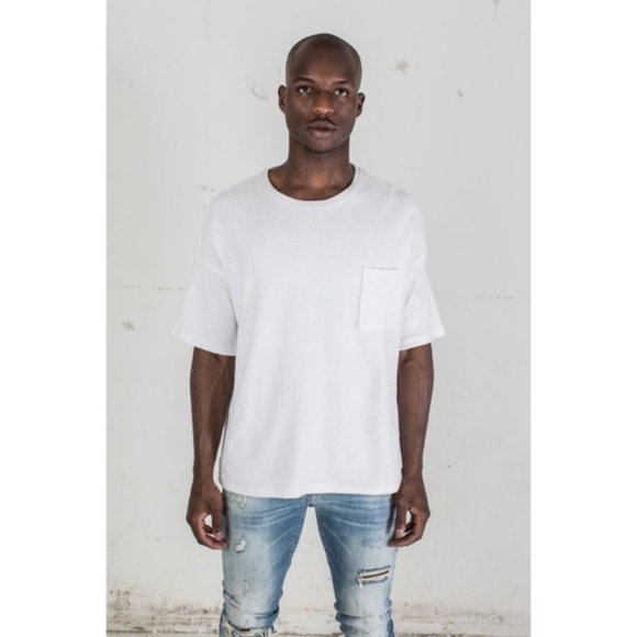 KOllAR Other - KOllAR White Beach Towel T Shirt SMALL